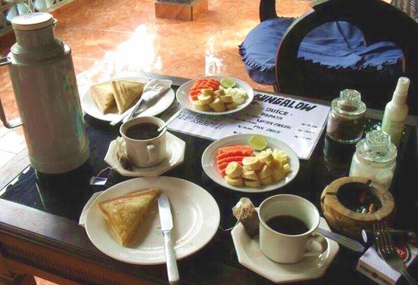 فندق Kajeng Bungalow