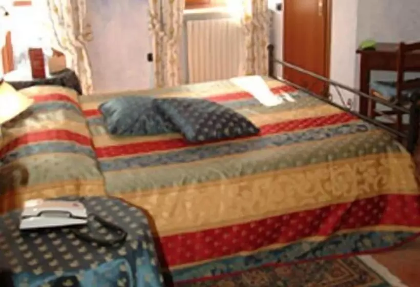 Hotelli La Locanda Del Nocciolo