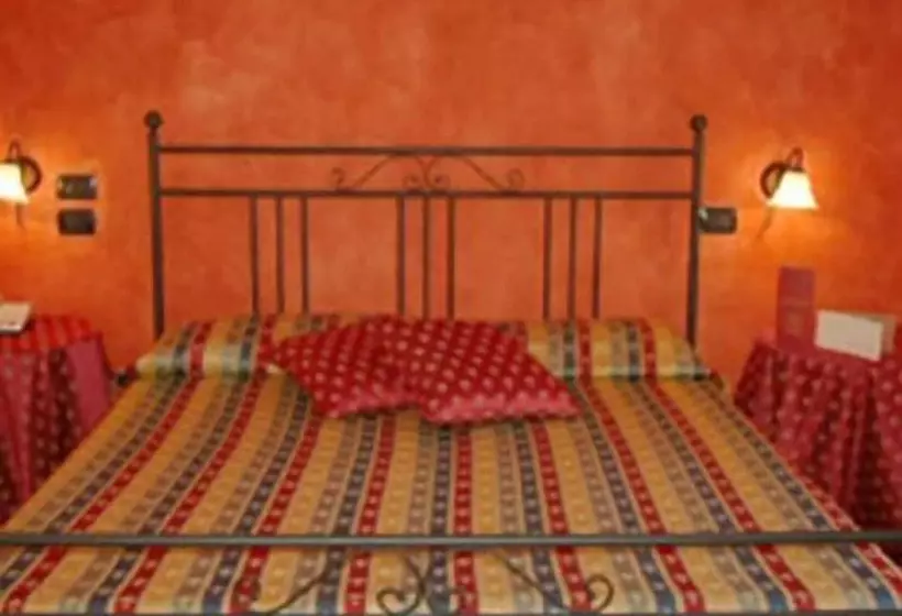 Hotelli La Locanda Del Nocciolo