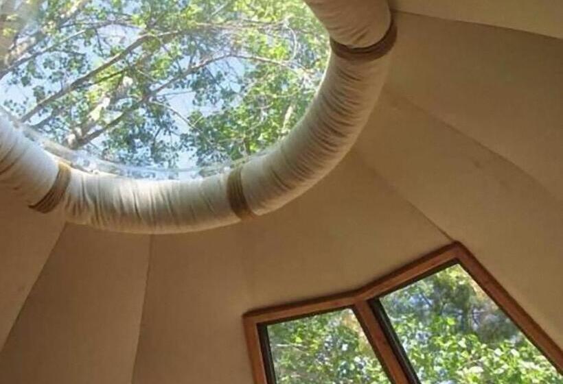 هتل Magma Lodge, Pucon