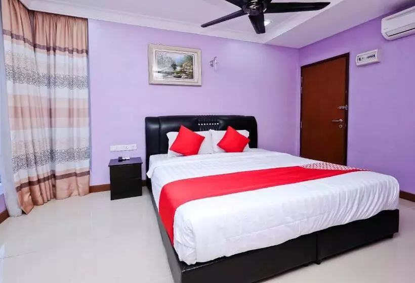 ホテル OYO 714 Arina 