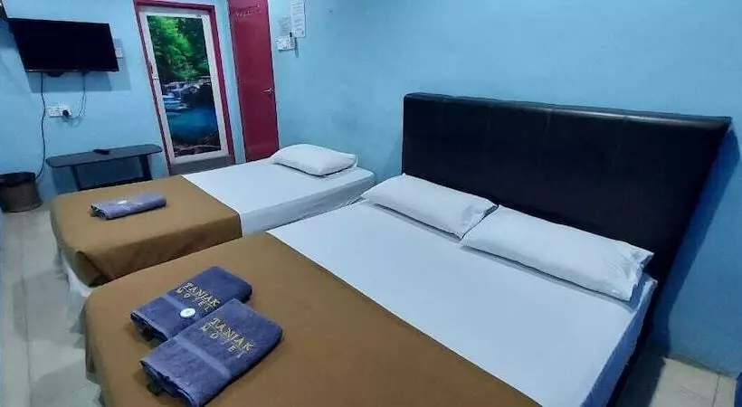 ホテル OYO 714 Arina 