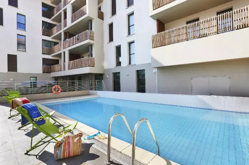 هتل Residence Nemea L Estacade