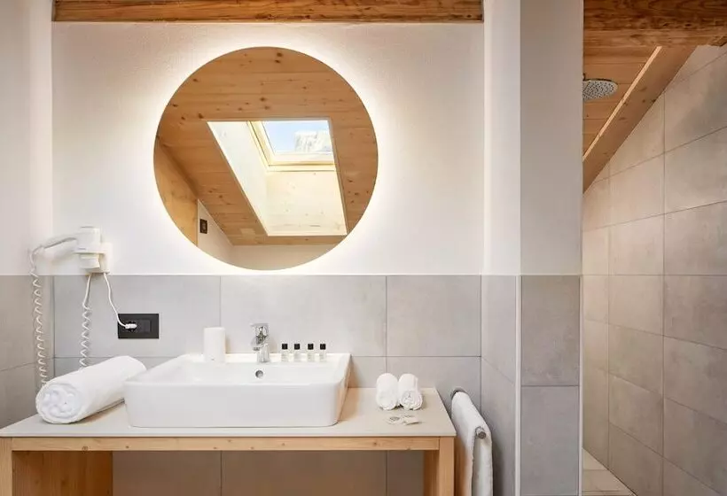 هتل Residence Settsass