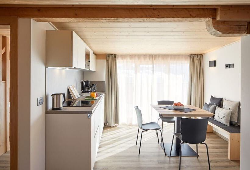 هتل Residence Settsass