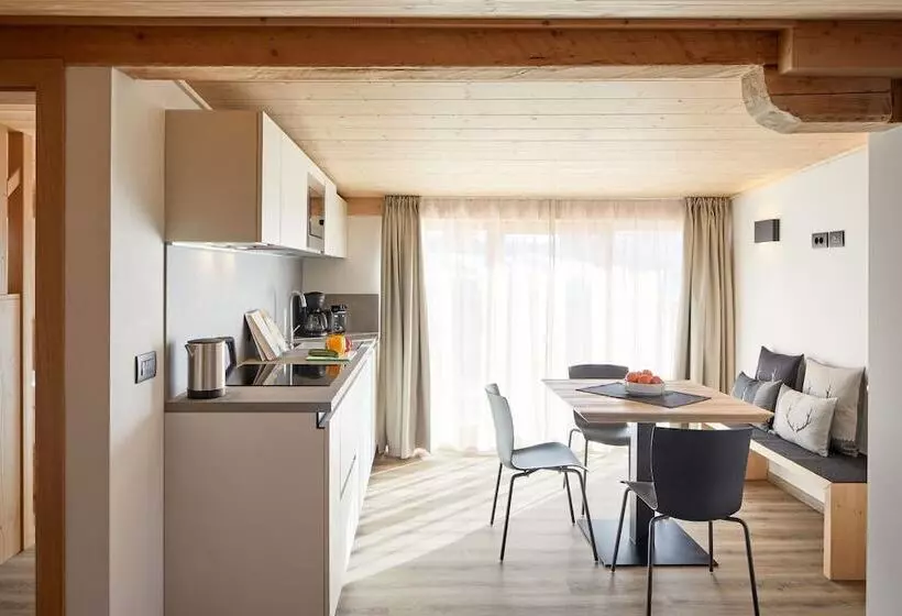 هتل Residence Settsass