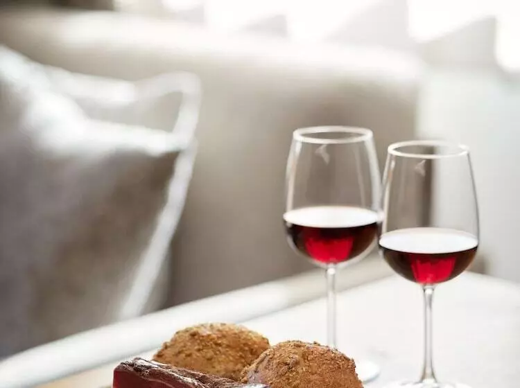 هتل Residence Settsass