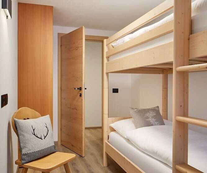 هتل Residence Settsass