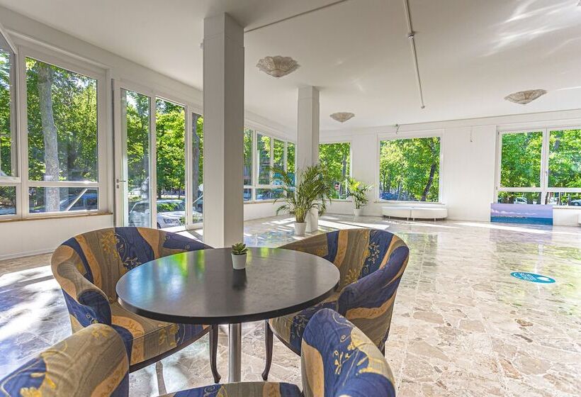 Hotel Rio Beach & Breakfast