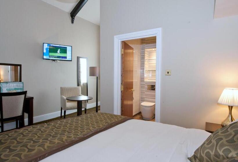 酒店 The Kings Head Inn Wetherspoon