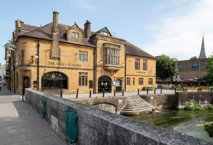 هتل The Kings Head Inn Wetherspoon