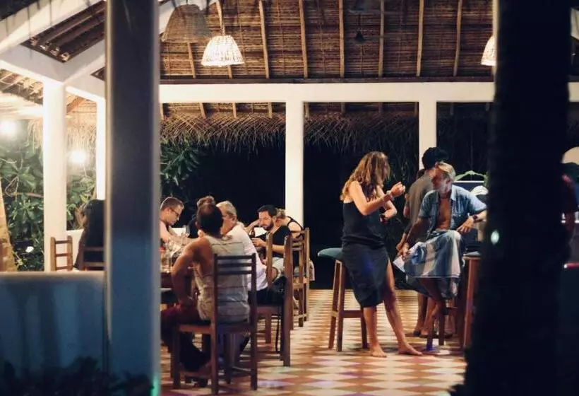هتل The Rascals Kite Resort