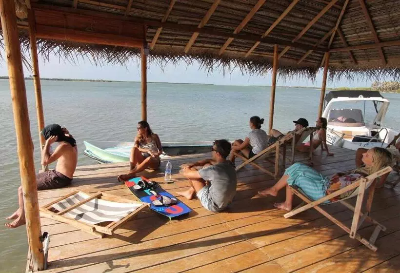 هتل The Rascals Kite Resort