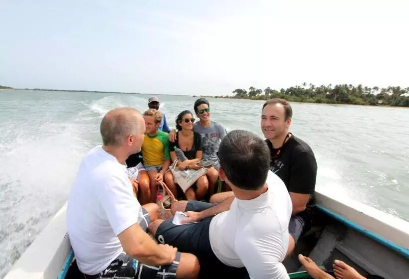 هتل The Rascals Kite Resort
