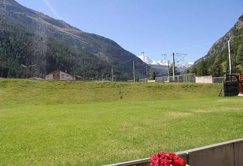 ホテル Täscherhof