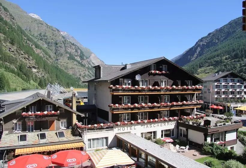 ホテル Täscherhof
