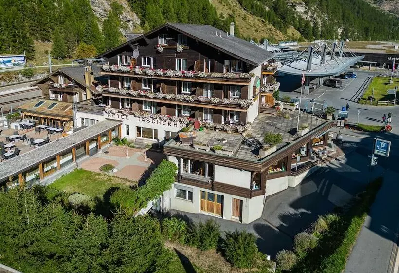 ホテル Täscherhof