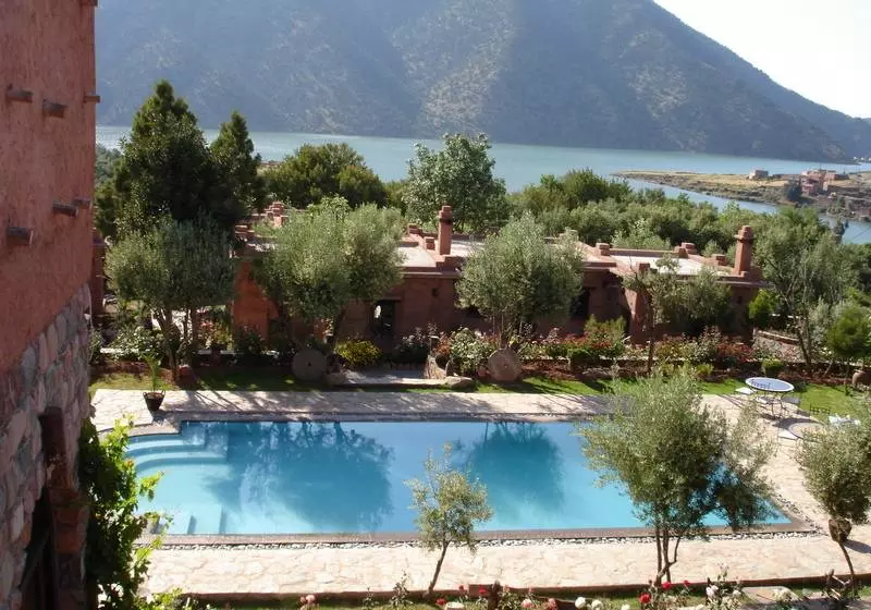 Majatalo Chez Momo Ii