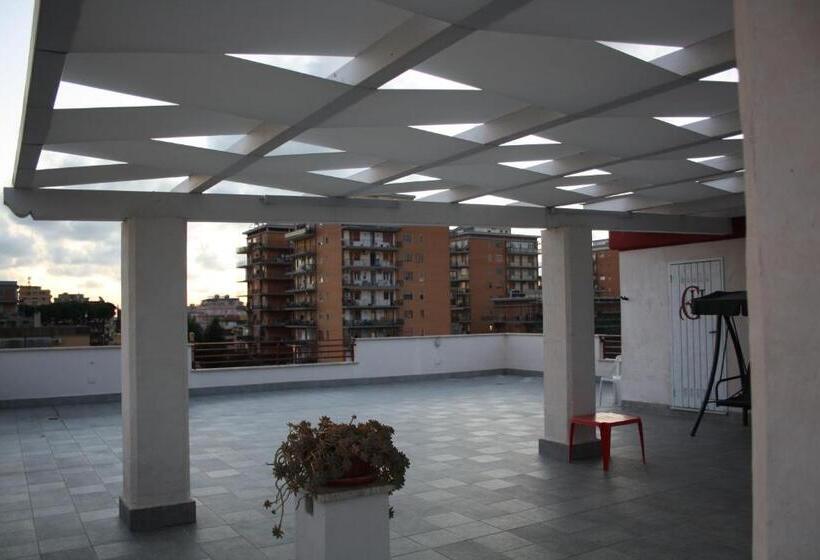 پانسیون Guest House Roma Express