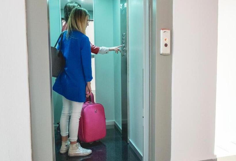 پانسیون Guest House Roma Express