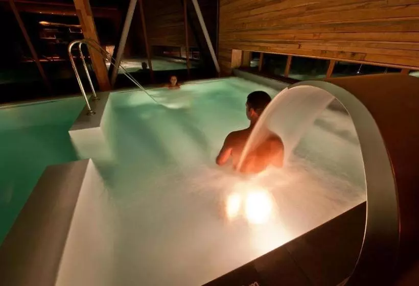 ホテル Tierra Patagonia