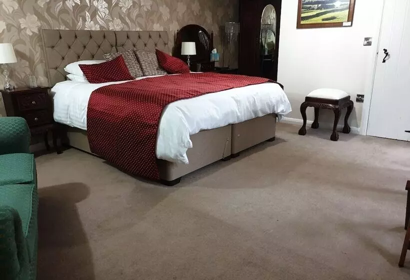 Aamiaismajoitus (B&B) Skeldale House  All Creatures Great & Small  By Maison Parfaite   Luxury Apartments & Studios In Ask