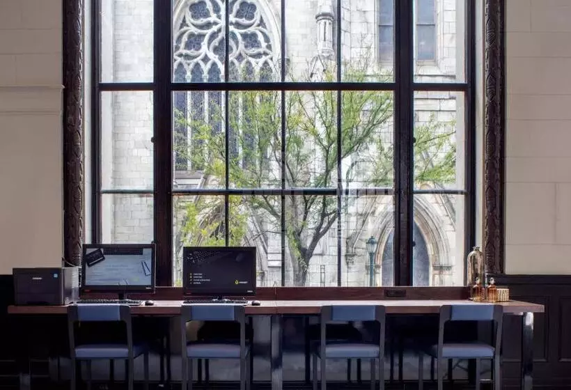 هتل Aloft Philadelphia Downtown