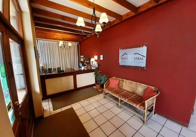 هتل Austral Ushuaia