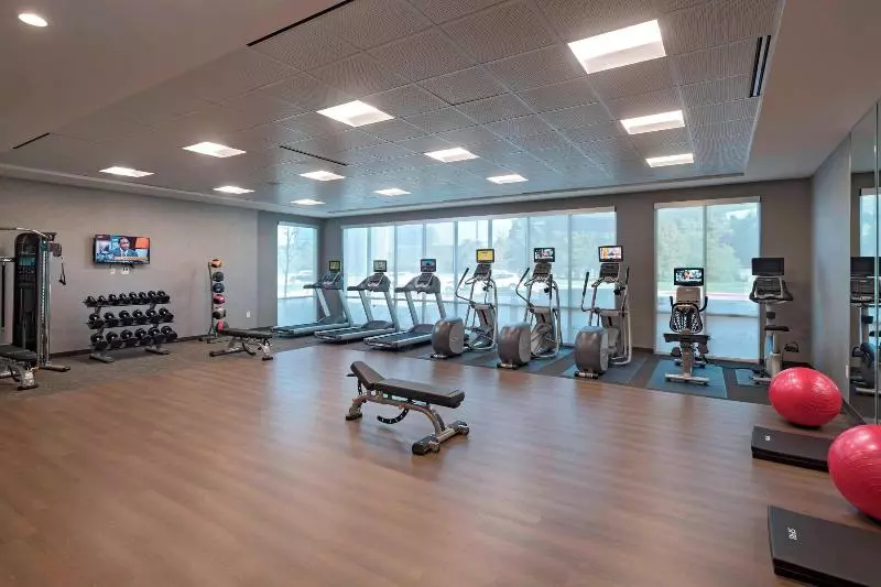 Hotelli Courtyard By Marriott Houston Sugar Land/lake Pointe