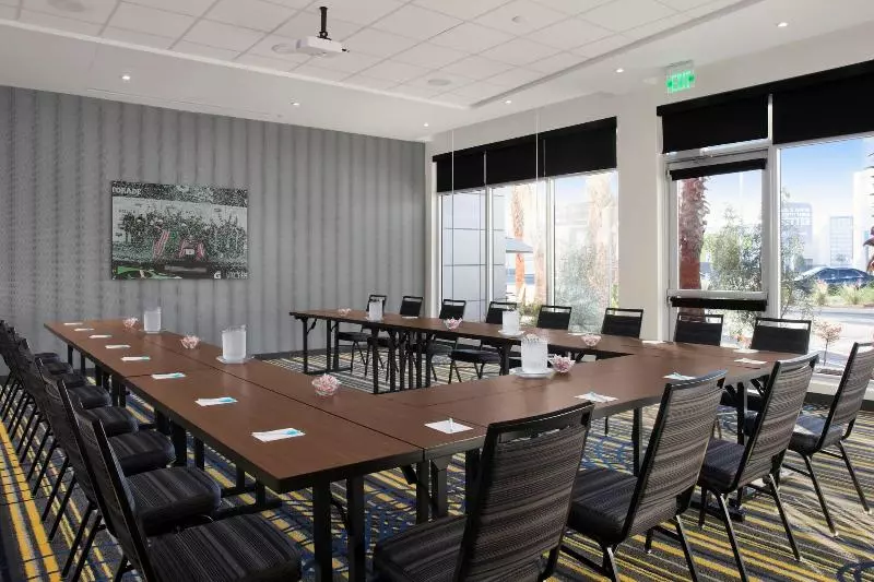 هتل Fairfield Inn & Suites By Marriott Daytona Beach Speedway/airport