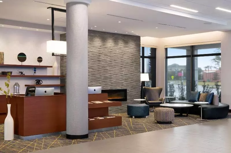 هتل Fairfield Inn & Suites By Marriott Daytona Beach Speedway/airport
