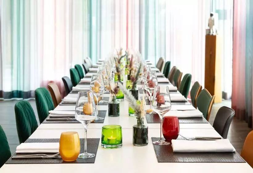 هتل Hyatt Place Frankfurt Airport