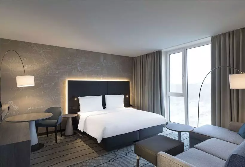 هتل Hyatt Place Frankfurt Airport