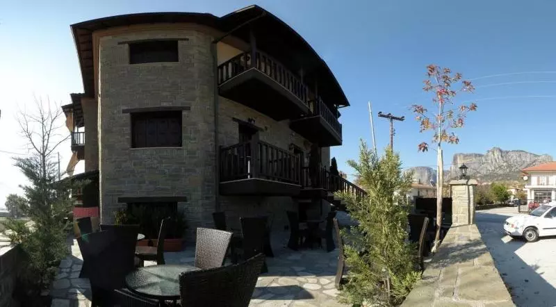 Hotelli Guesthouse Iridanos