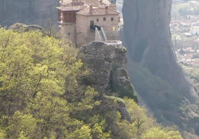 Hotelli Guesthouse Iridanos