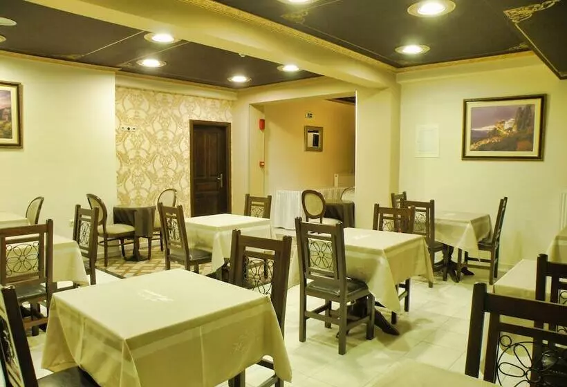 Hotelli Guesthouse Iridanos