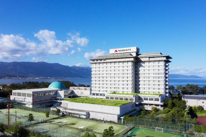 בית מלון כפרי Lake Biwa Marriott