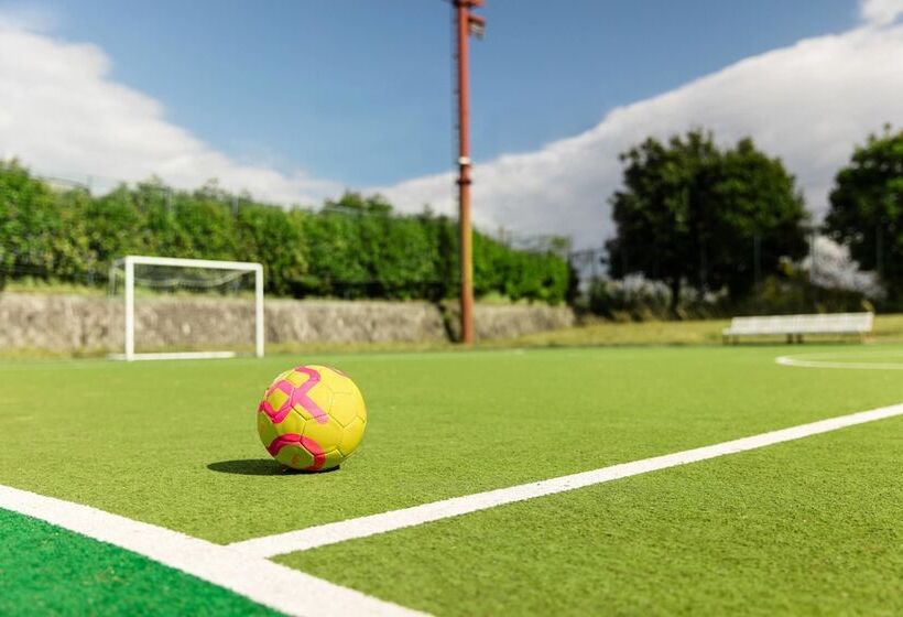 בית מלון כפרי Lake Biwa Marriott