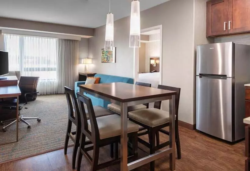 Hotelli Residence Inn By Marriott Boston Burlington
