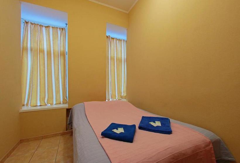 Samsonov Hotel On Ligovsky 65