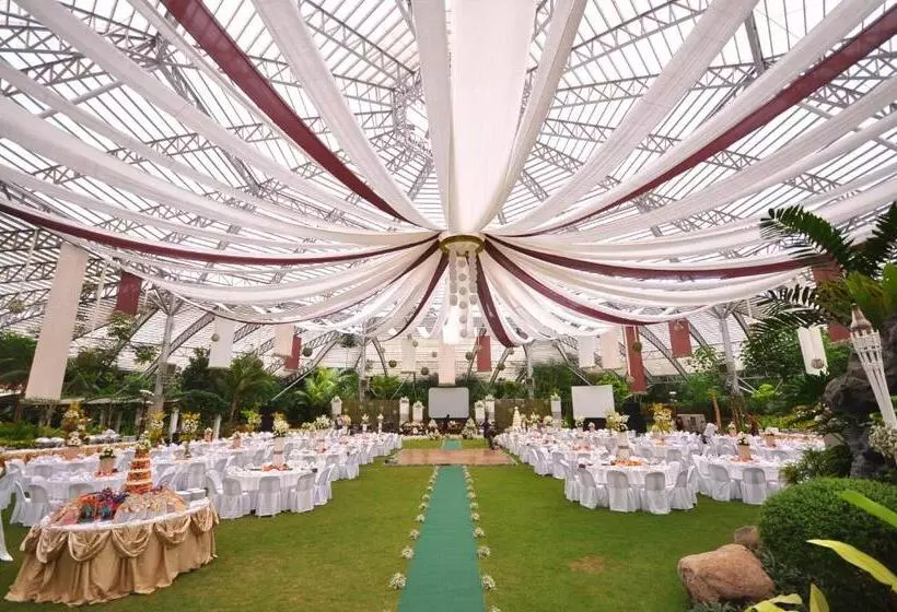 Mithi Resort & Spa