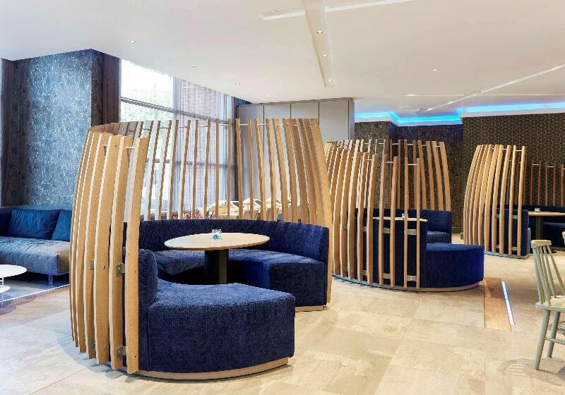 Novotel London Heathrow Airport T1 T2 And T3