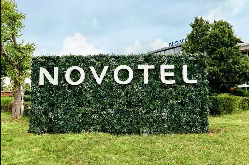 Novotel London Heathrow Airport T1 T2 And T3