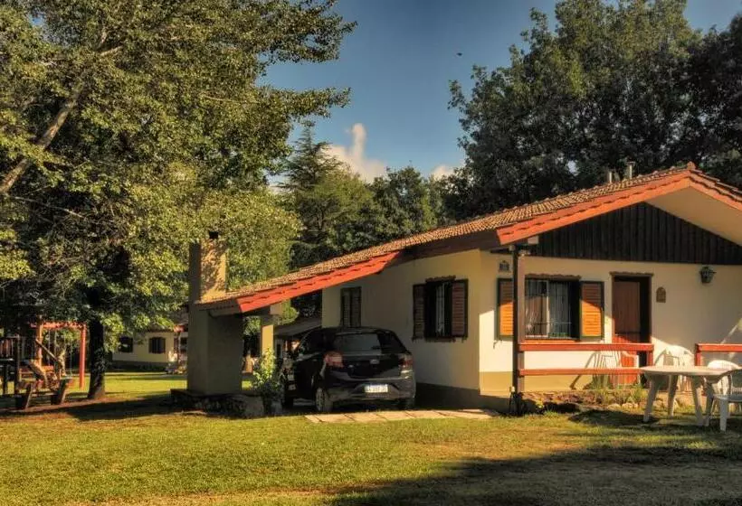 リゾートホテル Cabañas Alpendorf