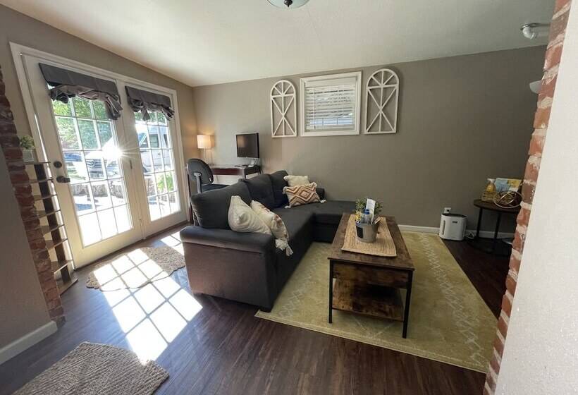 The Olde Mill Inn Bed & Breakfast