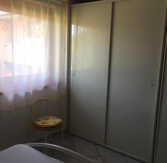 Porto Coda Cavallo Salina Bamba