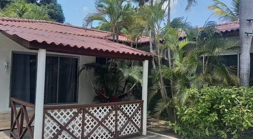 Damacor Apartments