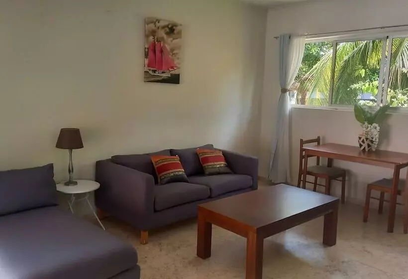 Damacor Apartments