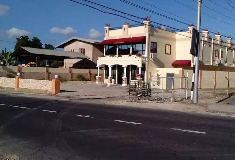 Grand Diamond Hotel Suites Trinidad