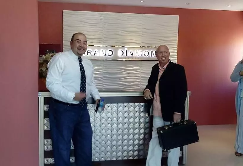 Grand Diamond Hotel Suites Trinidad